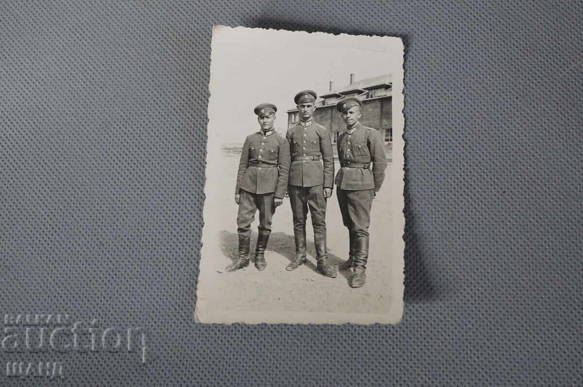 1942 Military Photo Soldiers Uniform G. Oryahovitsa 1942 Military Photo Soldiers Uniform G. Oryahovitsa