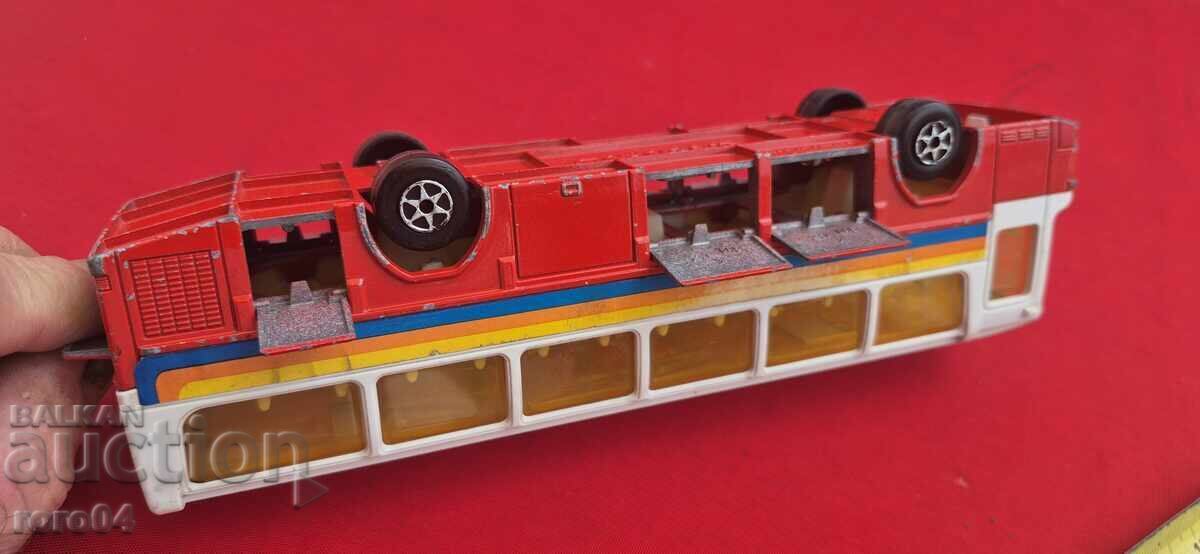 MERCEDES - MAJORETTE - FABRICAT ÎN FRANȚA - 6