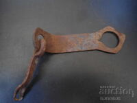 Mandala forjată veche, cufăr, sicriu