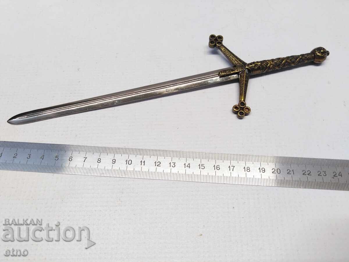 Аукцион СТАР НОЖ ЗА ПИСМА-РИЦАРСКИ МЕЧ