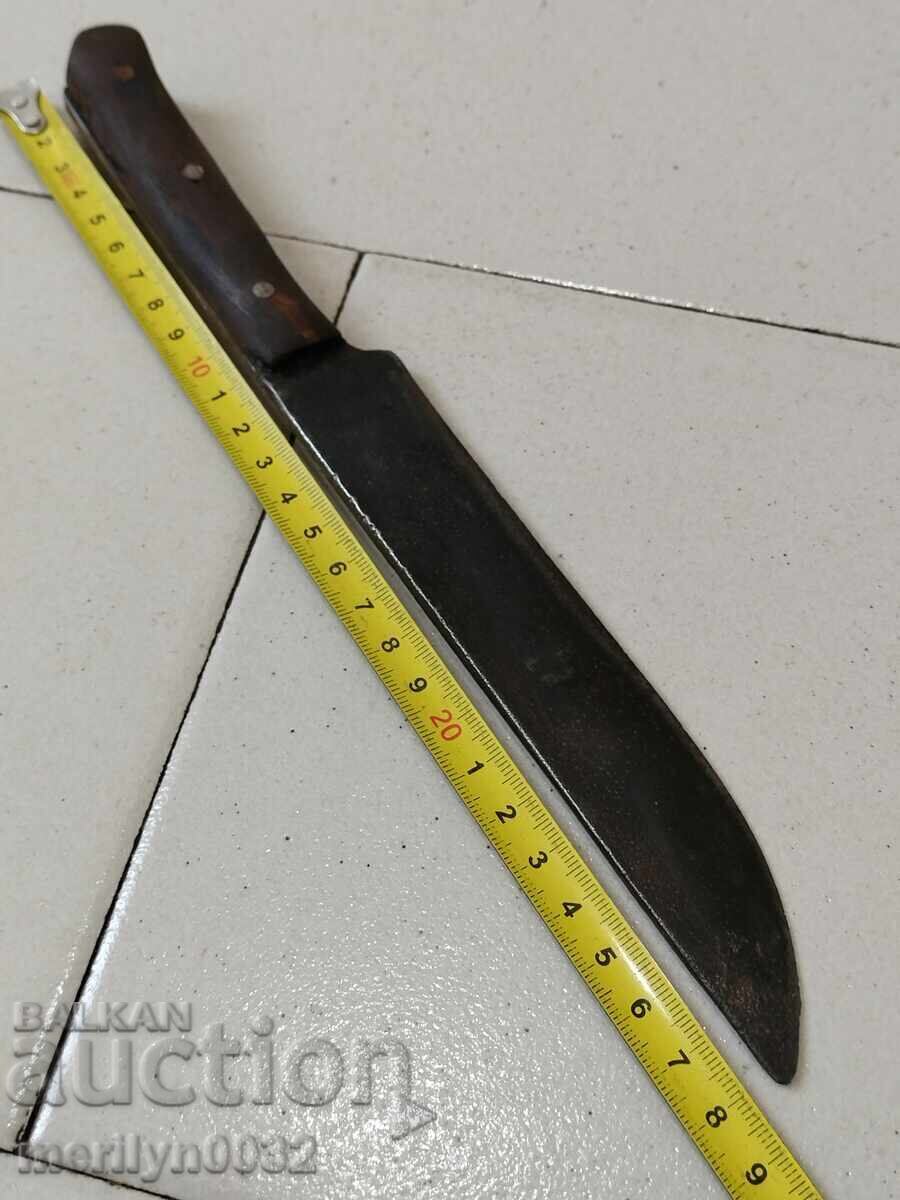 Cuțit de cioban fără teacă, mânere din corn de bivol cu preț 129.00 BGN | € 65.96 Cuțit de cioban fără teacă, mânere din corn de bivol cu preț 129.00 BGN | € 65.96