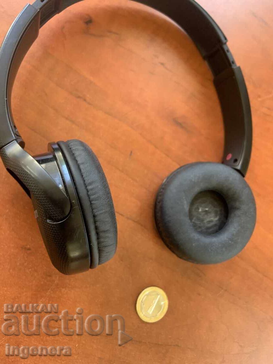 HEADPHONES with price 9.00 BGN | € 4.60