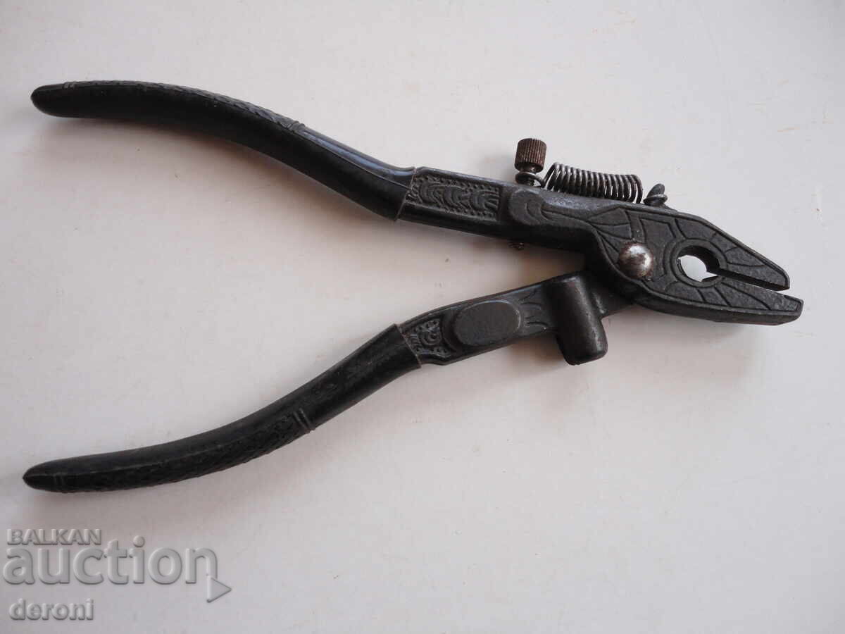 Παράδοση Γερμανικό στρατιωτικό πένσα εργαλείο 2 Παράδοση Γερμανικό στρατιωτικό πένσα εργαλείο 2