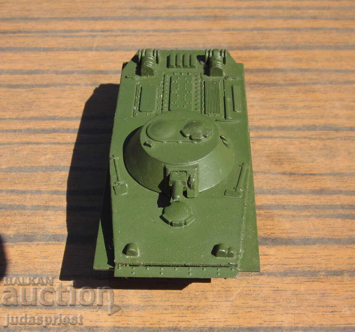 Auction  GDR German metal military toy from the socialist era: tank, APC