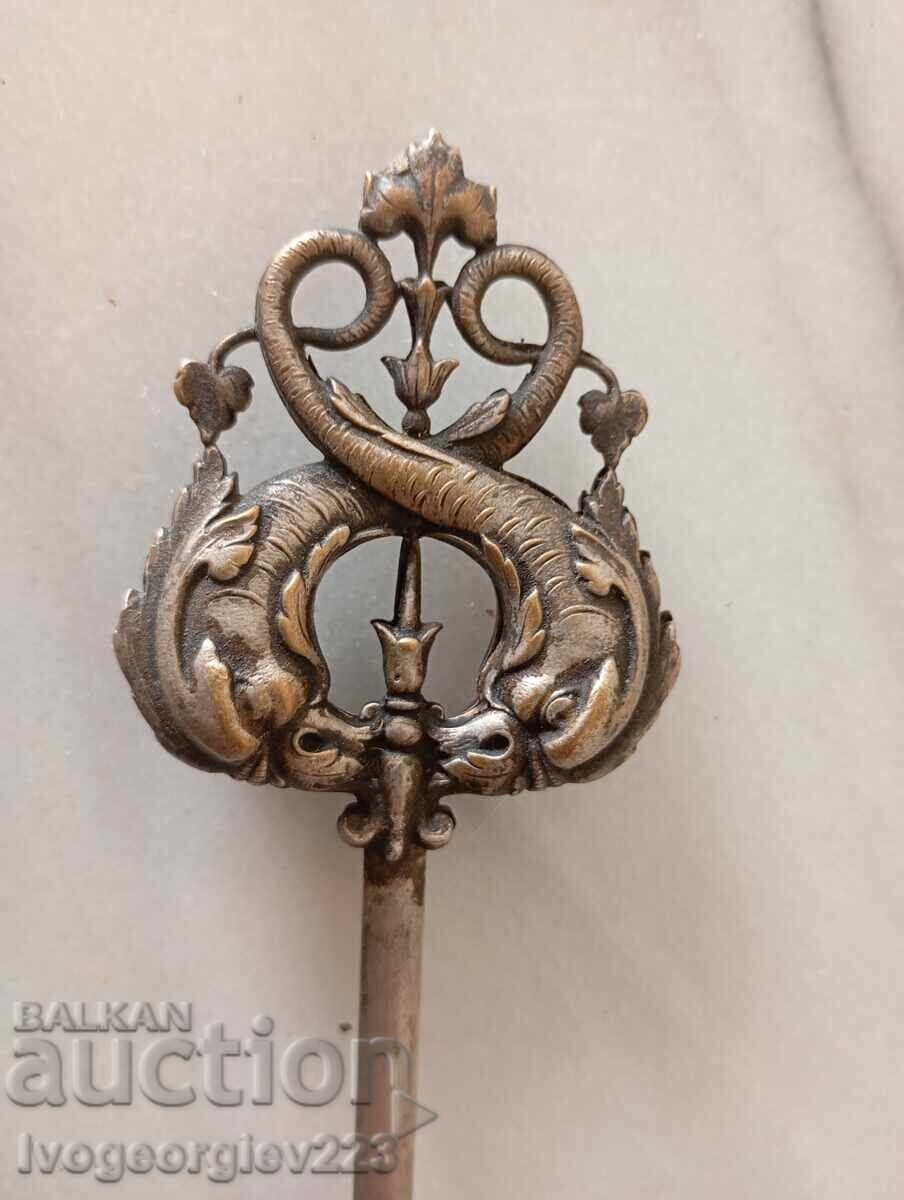 Ac de păr vechi cu preț 60.00 BGN | € 30.68 Ac de păr vechi cu preț 60.00 BGN | € 30.68