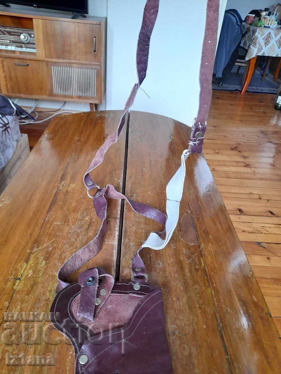 Стар кобур - 6