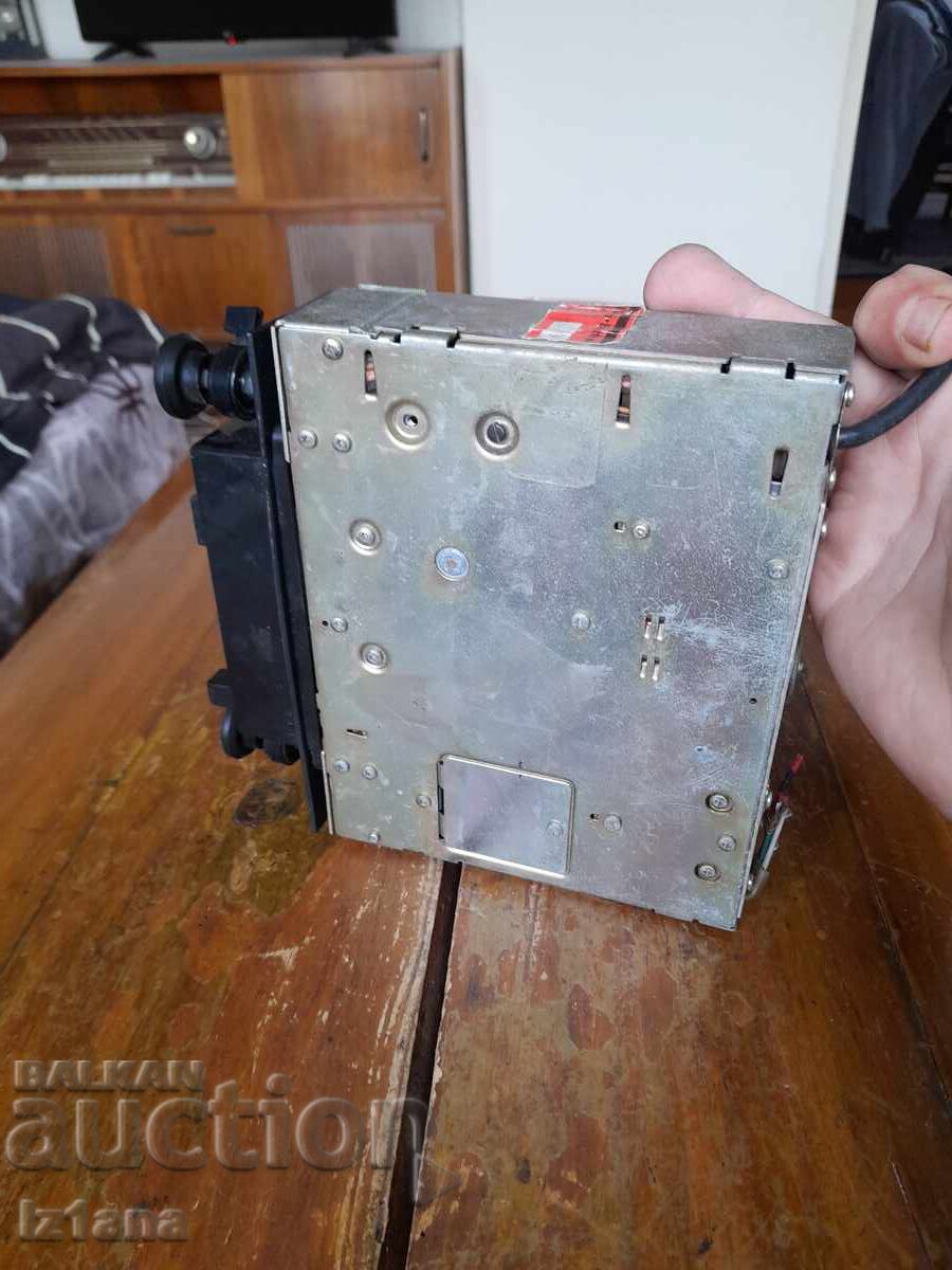 Стар автомобилен радиокасетофон Roadstar - 5