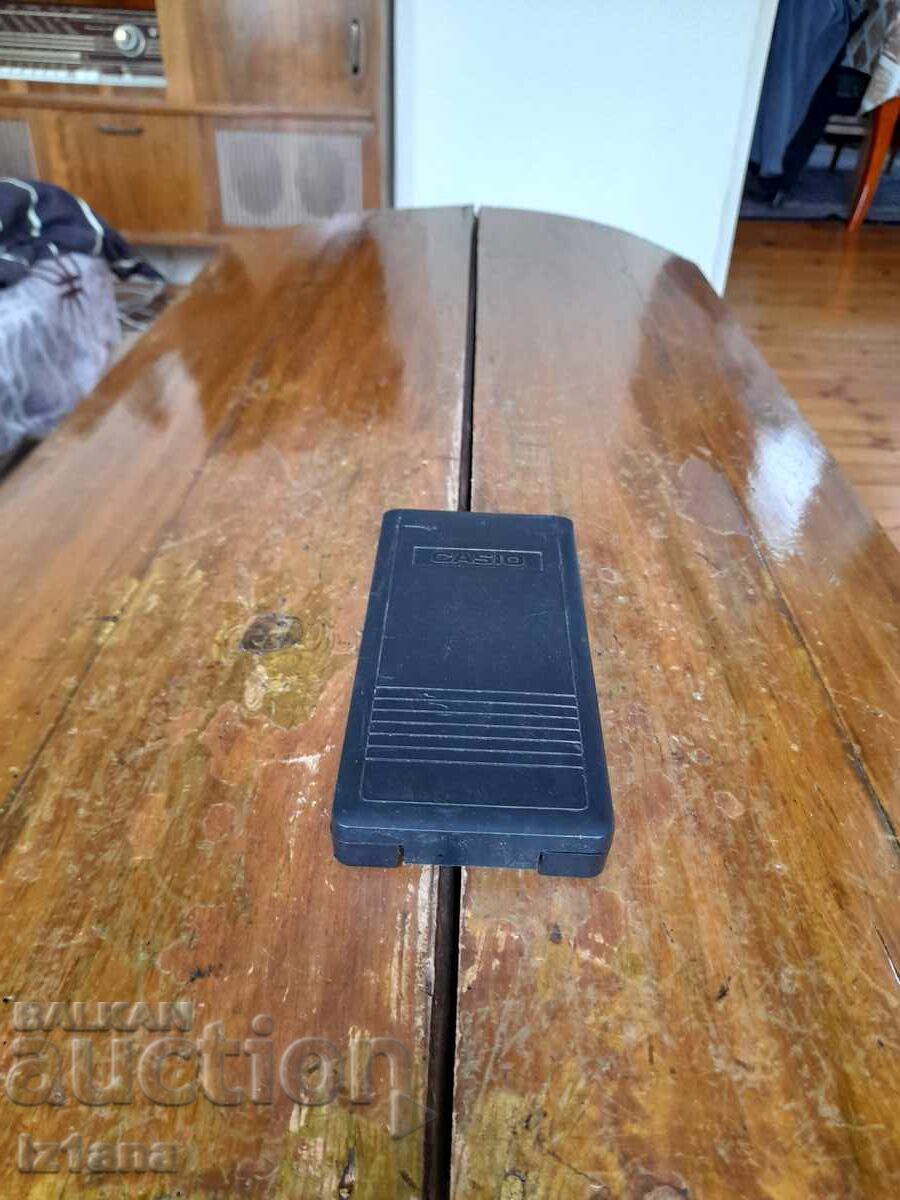 Old Casio FX-82L calculator