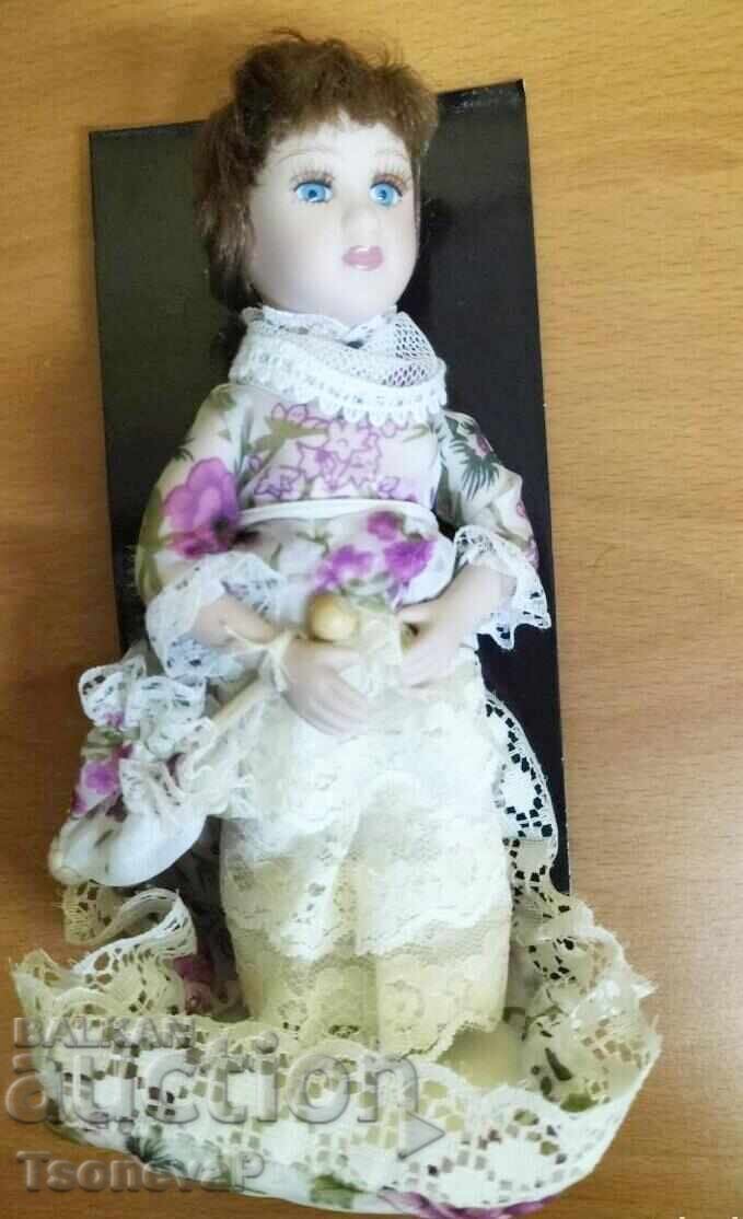 Πορσελάνινη κούκλα Ελισάβετ φον Έσσεν-Ντάρμστατ - 6 Πορσελάνινη κούκλα Ελισάβετ φον Έσσεν-Ντάρμστατ - 6