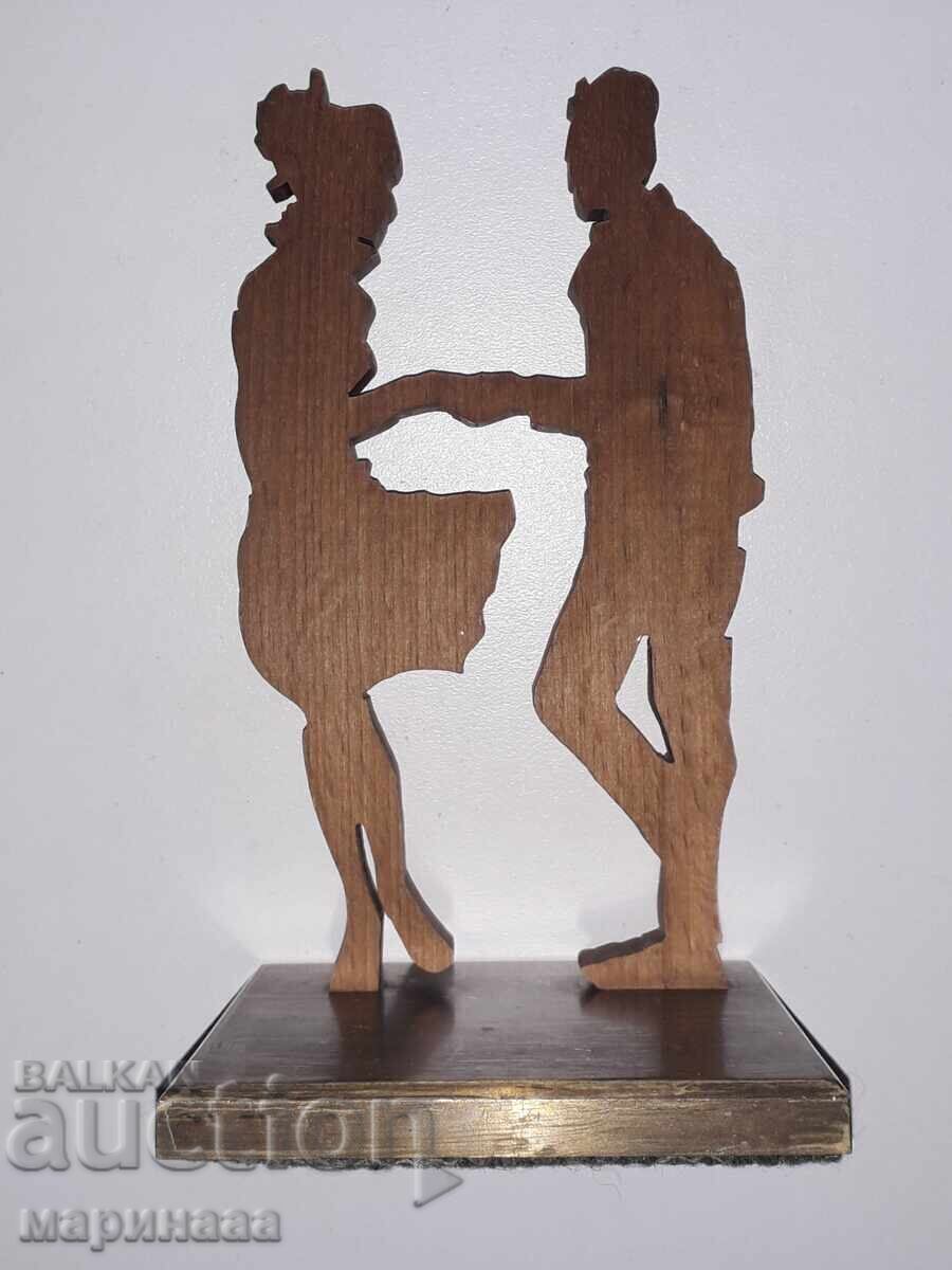 Livrarea FIGURĂ. ALAMĂ MASIVĂ, LEMN. 863 GR