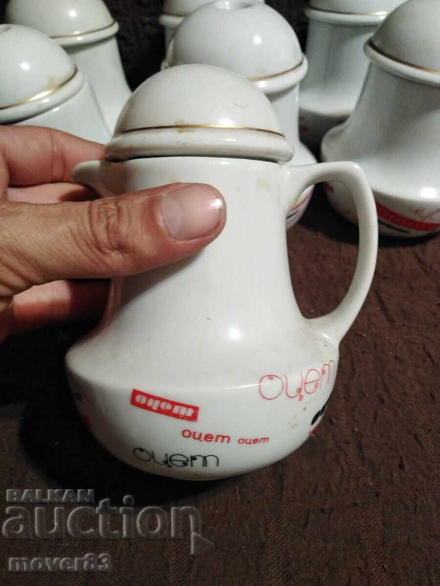 Πορσελάνινες κούπες/βάζα. Μικρά, 6 τεμάχια με τιμή 4.99 BGN | € 2.55 Πορσελάνινες κούπες/βάζα. Μικρά, 6 τεμάχια με τιμή 4.99 BGN | € 2.55