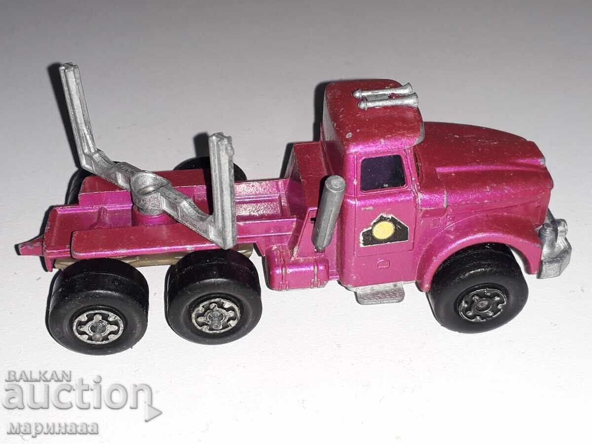 OLD "MATCHBOX" CAR. ENGLAND with price 3.00 BGN | € 1.53 OLD "MATCHBOX" CAR. ENGLAND with price 3.00 BGN | € 1.53