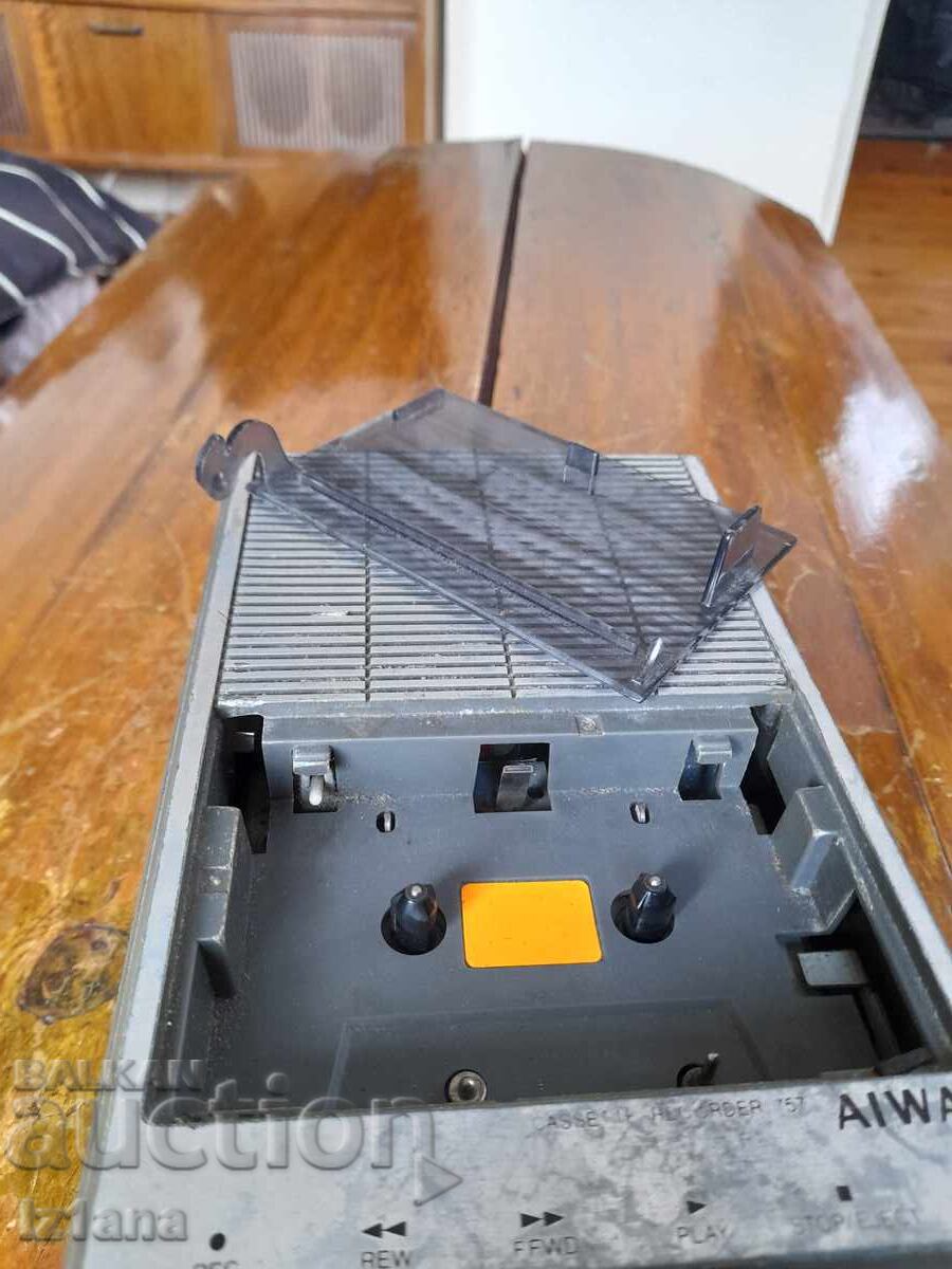 Παλιό κασετόφωνο Aiwa TP-757E - 7