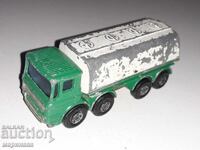 OLD "MATCHBOX" CAR. ENGLAND