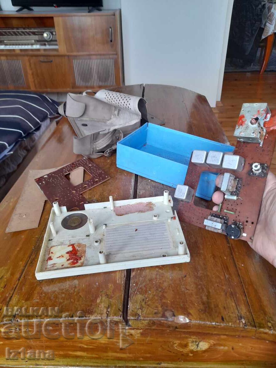 Παλιό ραδιόφωνο, ραδιοδέκτης Προγκρές - 7