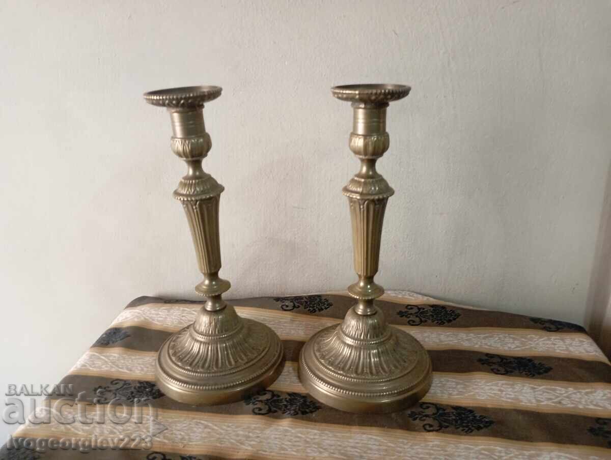 Two Baroque candlesticks, set
