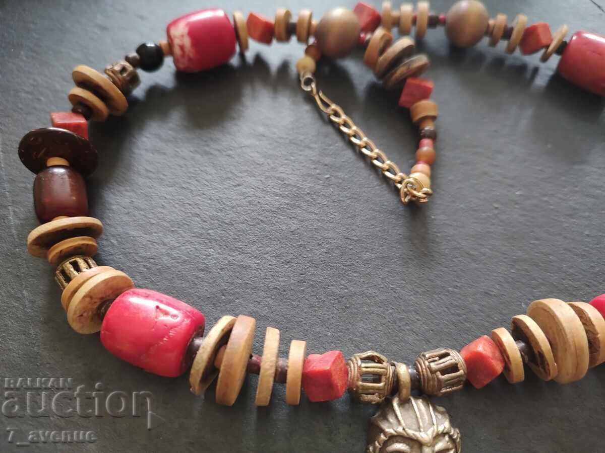 Δημοπρασία Z Κολιέ, πολυτέλεια και ομορφιά, μεγάλα κοράλλια μπρούτζος 5.06.25