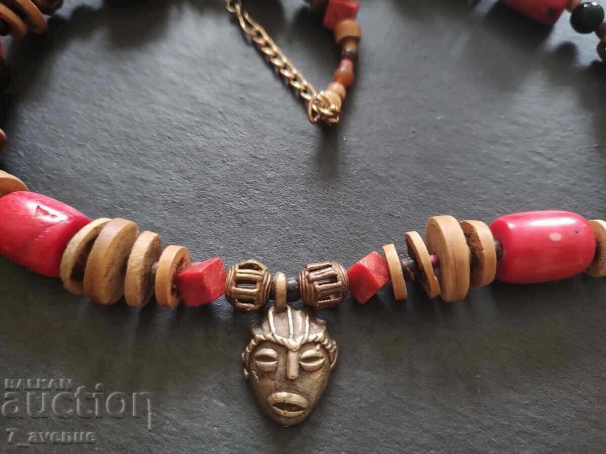 Z Κολιέ, πολυτέλεια και ομορφιά, μεγάλα κοράλλια μπρούτζος 5.06.25 - 5