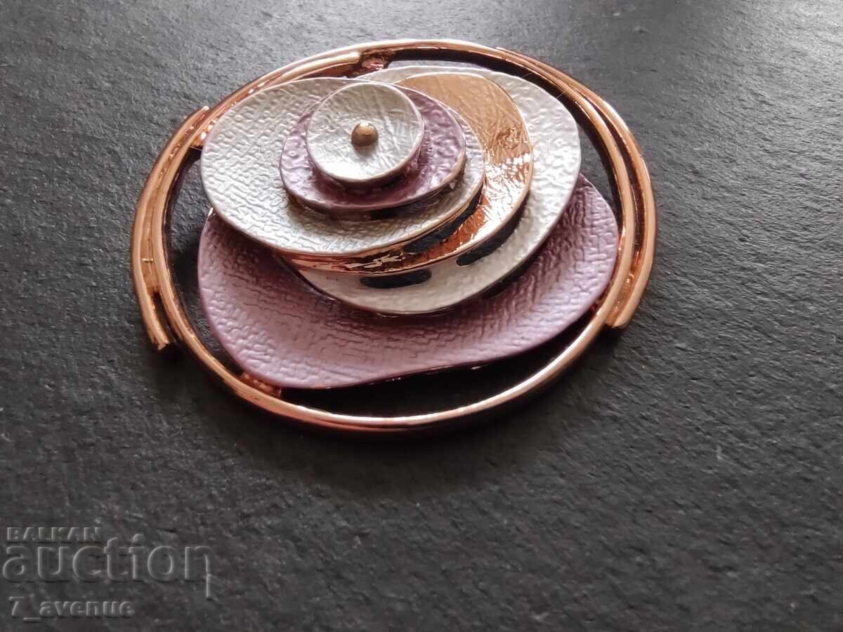 Pendant, diameter 40 mm, super interesting 5.06.25