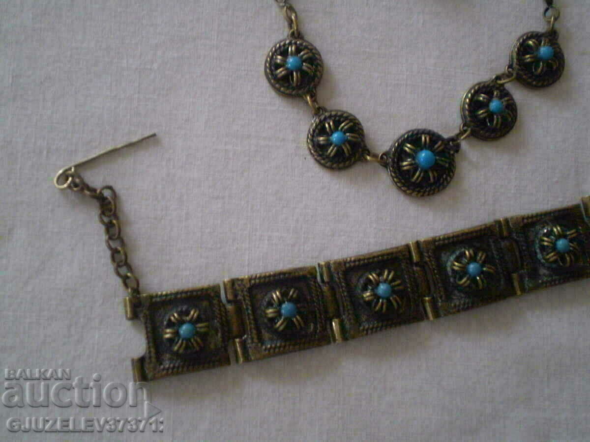 комплект възрожденски тип - гривна накит пръстен с цена 120.00 лв. | € 61.36 комплект възрожденски тип - гривна накит пръстен с цена 120.00 лв. | € 61.36