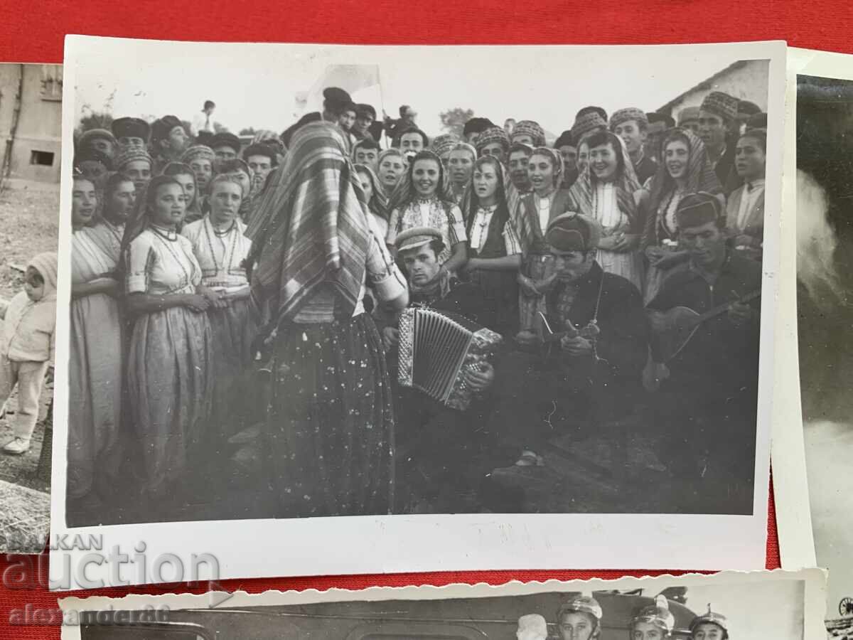 Livrarea Lot de fotografii vechi, 7 buc. socialism timpuriu, anii '50-'60 Livrarea Lot de fotografii vechi, 7 buc. socialism timpuriu, anii '50-'60