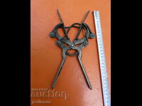 Un instrument vechi de colecție