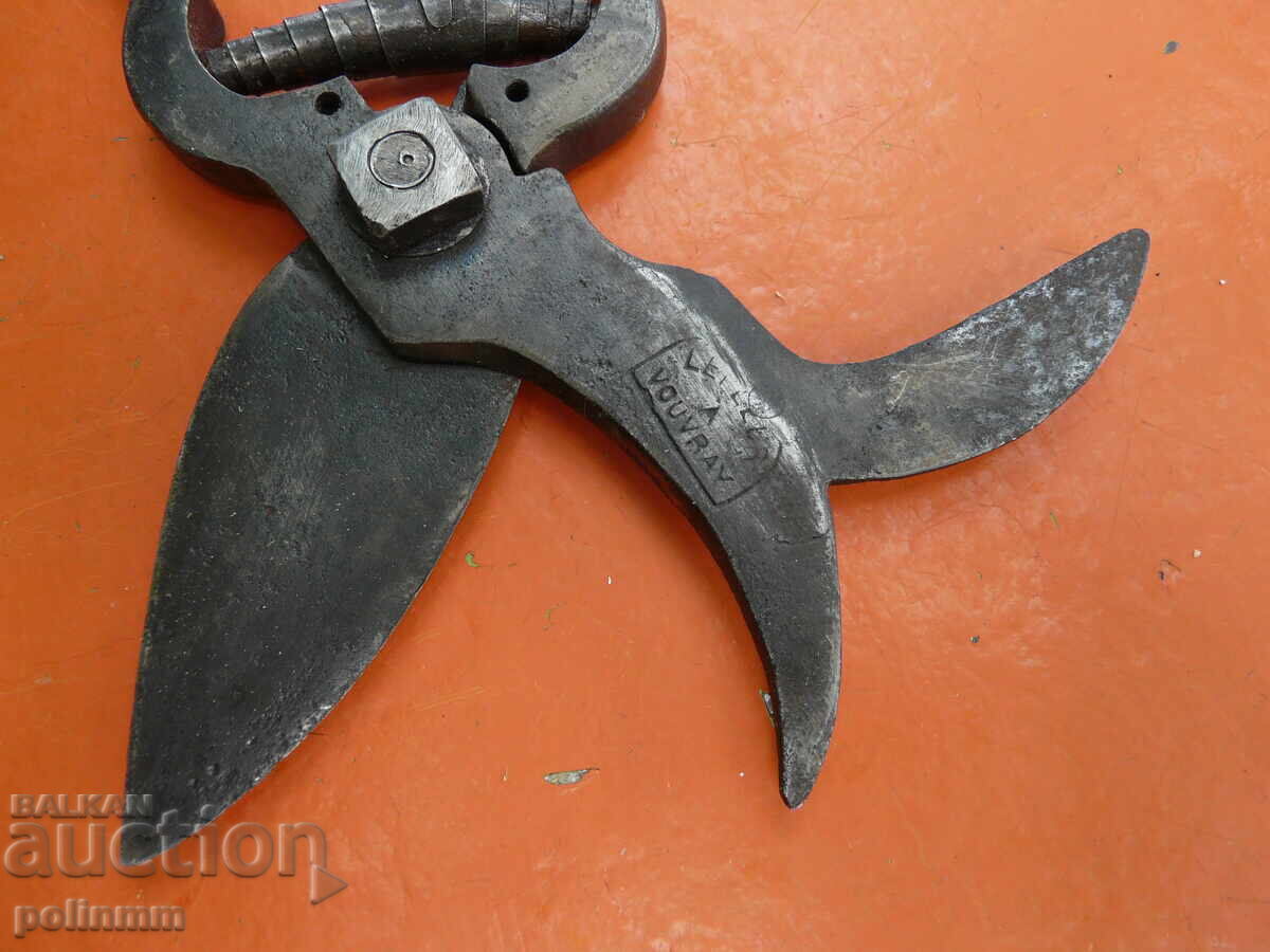 Аукцион Рядка масивна овощарска ножица - 102 Аукцион Рядка масивна овощарска ножица - 102