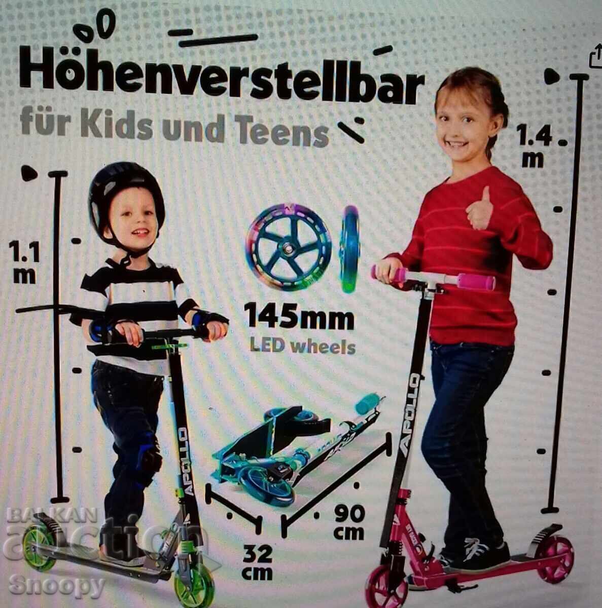 Delivery of City Scooter APOLLO Sky Racer