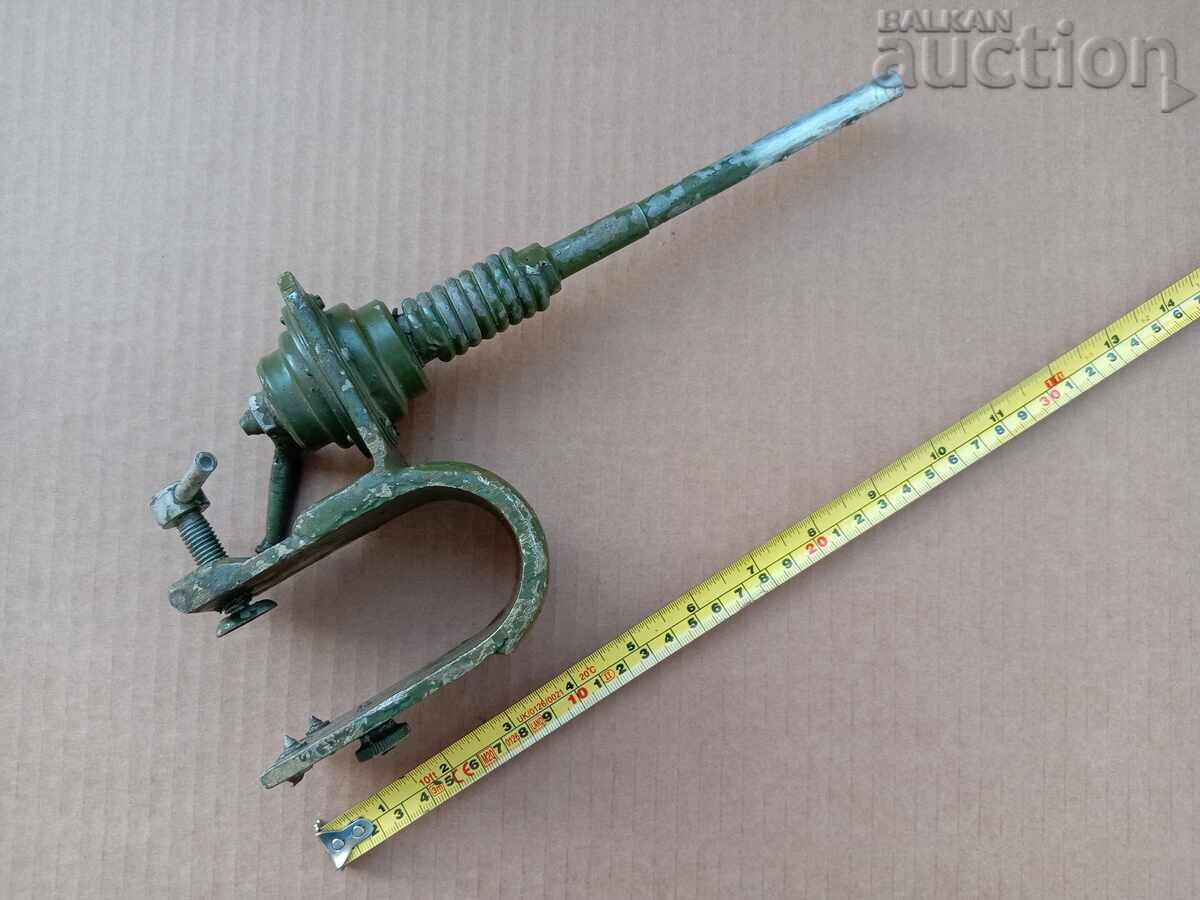 стойка за антена бронирана машина СССР с цена € 15.00 | 29.34 лв.