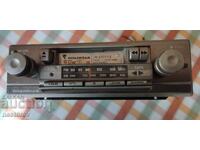 OLD CAR RADIO CASSETTE PLAYER "ROADSTAR"