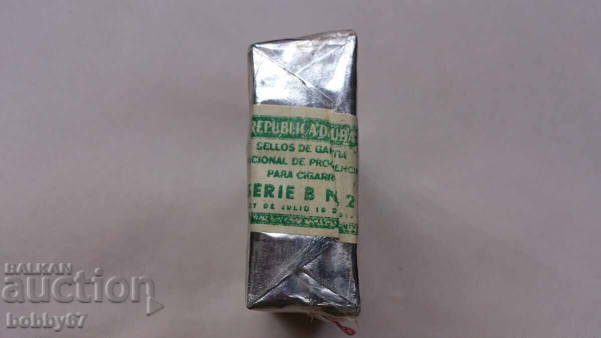 Auction  Unopened pack of "Montecristo" cigarettes - CUBA, Cuba