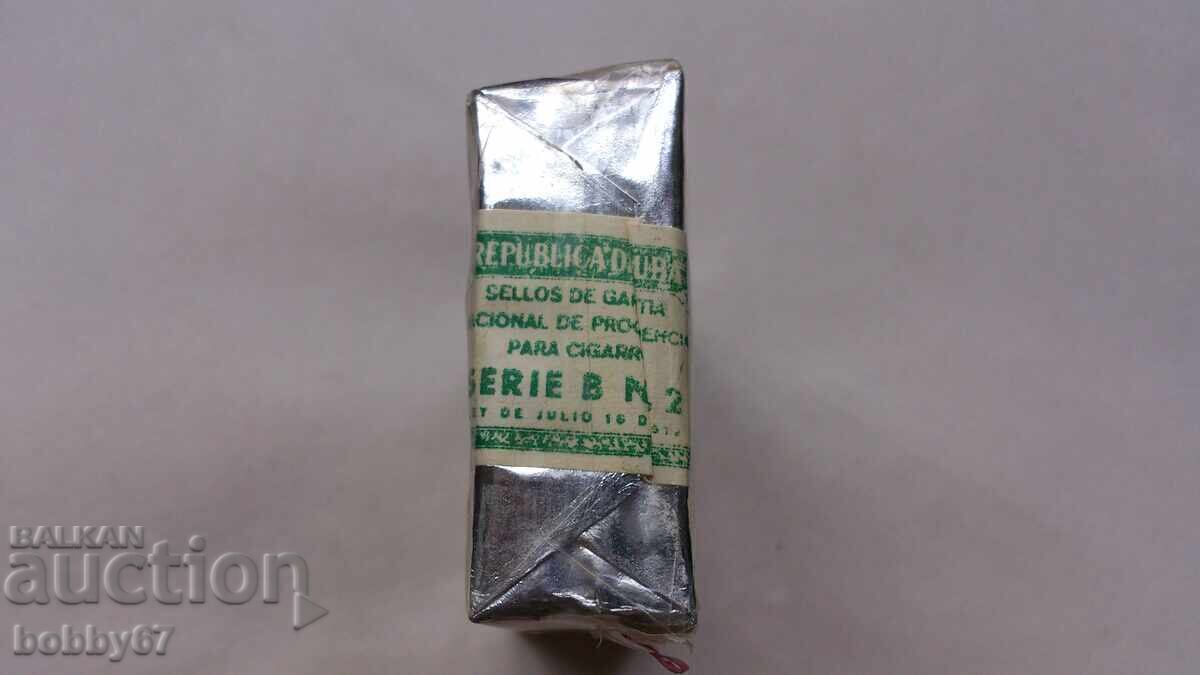 Livrarea Pachet de țigări "Montecristo" NOU, nedeschis - CUBA, Cuba