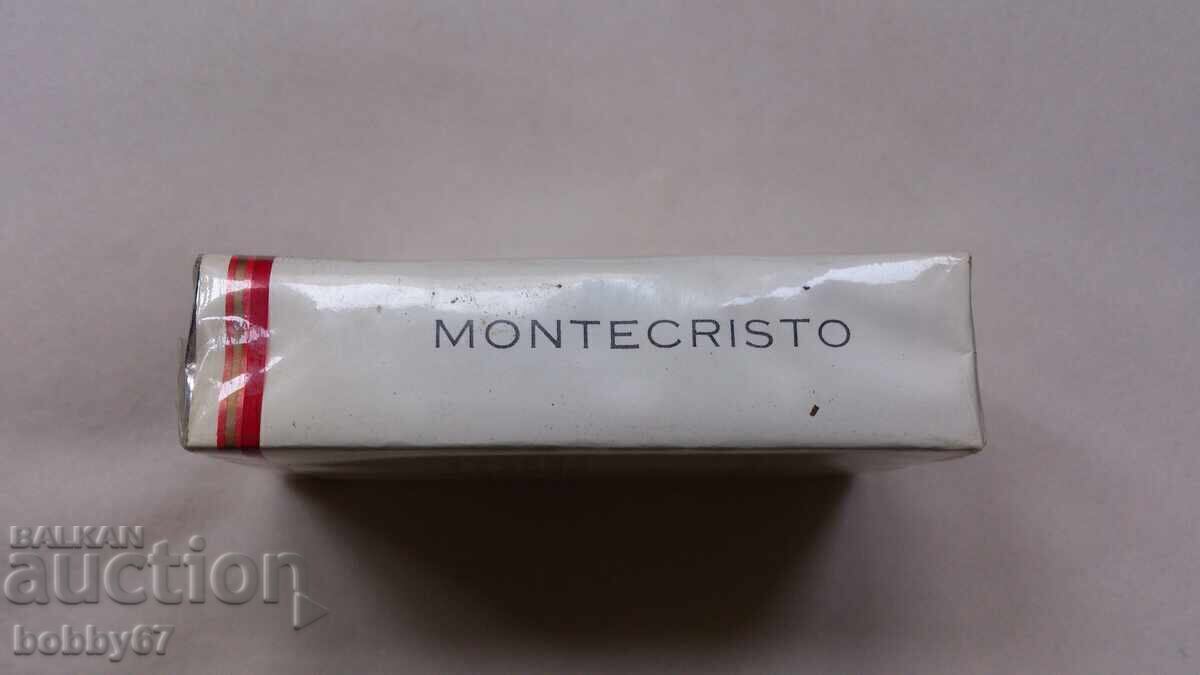 Unopened pack of "Montecristo" cigarettes - CUBA, Cuba - 5