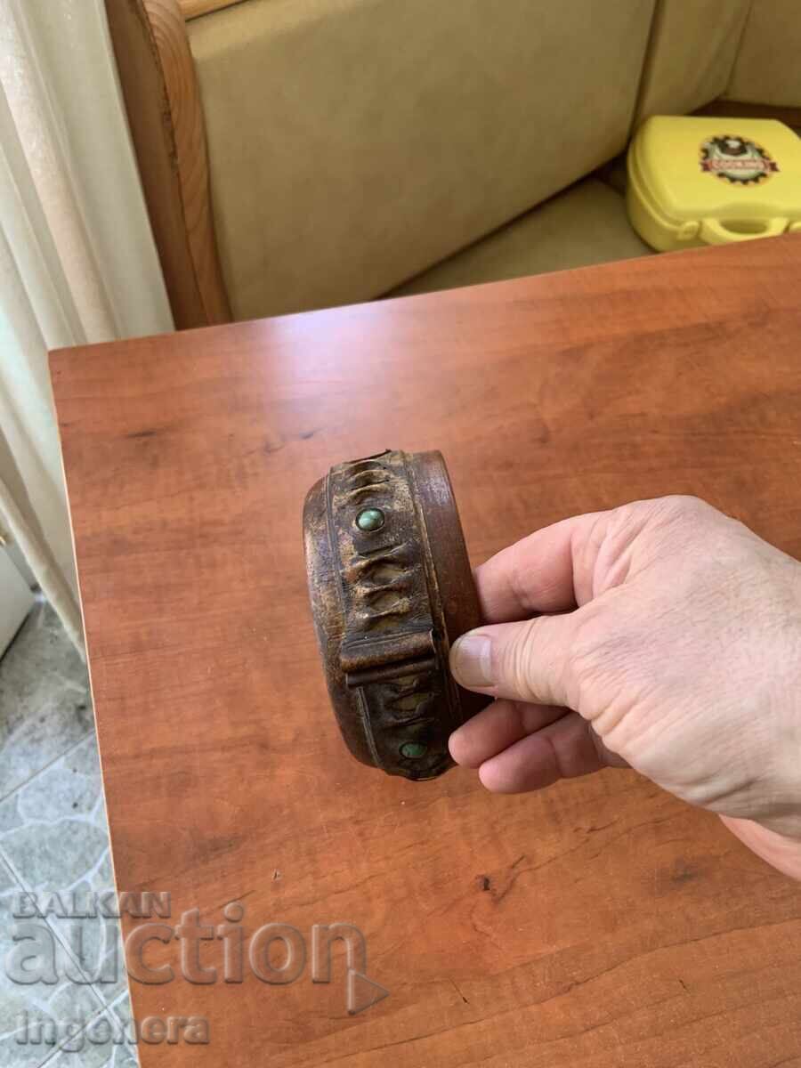 VASOAN NUCI DOMUNĂ LEMN ȘI PIELE - 6