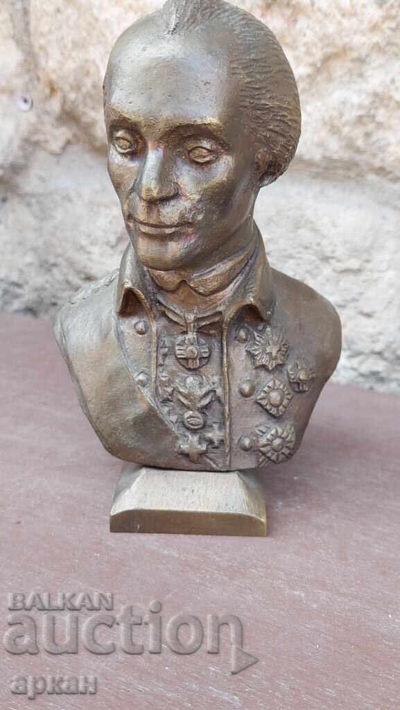 Доставка на Бронзова тежка фигура на Генералисимус Суворов  Царска Русия