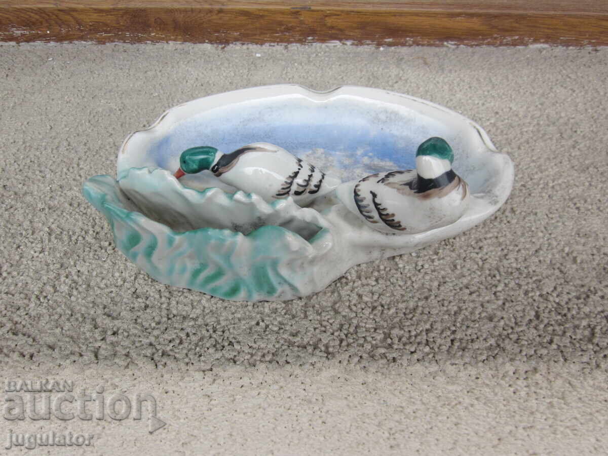 НРБ Българска порцеланова фигура порцеланов пепелник патици - 5 НРБ Българска порцеланова фигура порцеланов пепелник патици - 5