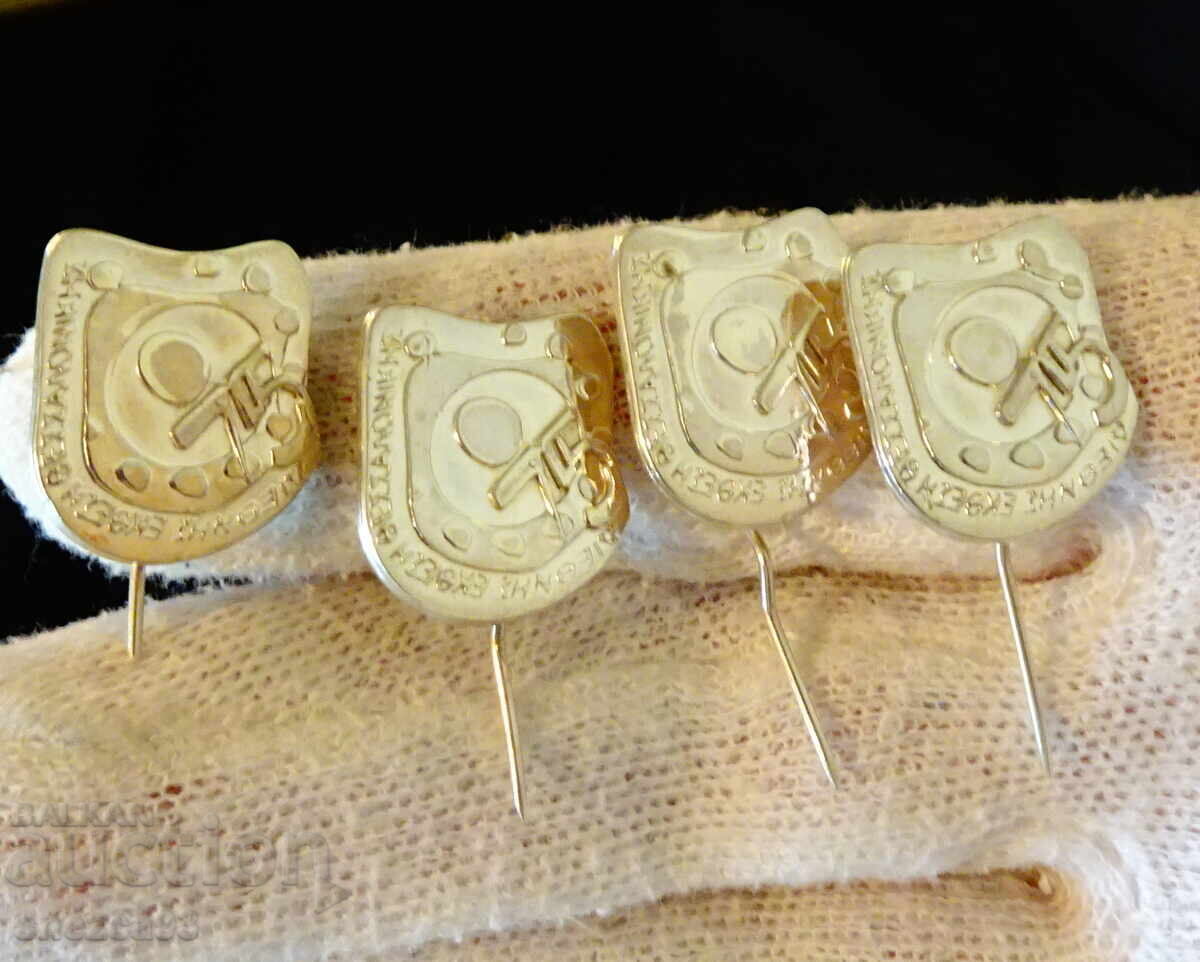 Сребърни значки 4 броя,сребро 925,футбол