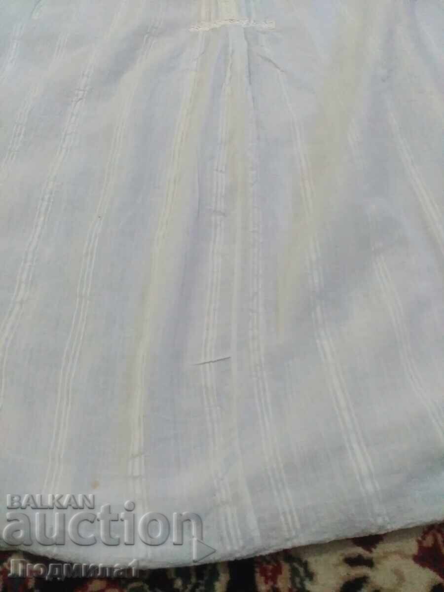 Cămașă Bătrâni autentică cu preț 50.00 BGN | € 25.56