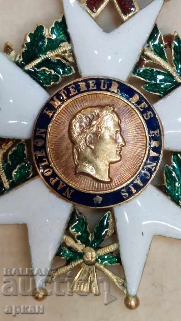 Ordin de aur de 18 carate Napoleon Franța cu preț € 1400.00 | 2738.16 BGN