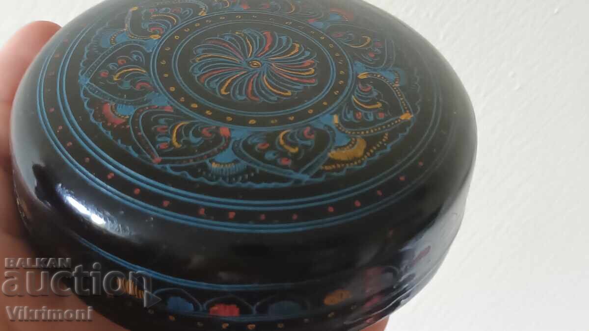 Paper mache box for jewelry, painted lacquer, Asia