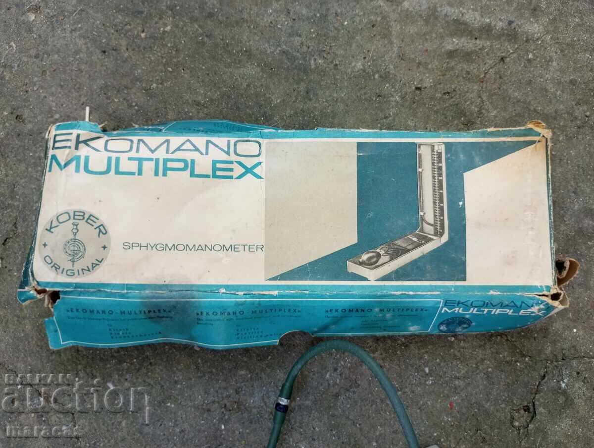 Auction  Old blood pressure measuring device