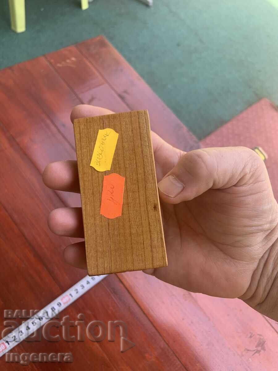 Business card holder from wild cherry wood carving - 5