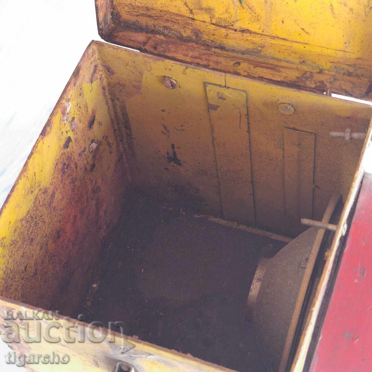 Стар жепейски фенер - 7