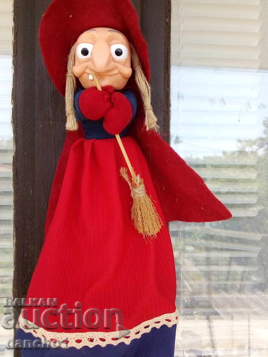 Baba Yaga /original/