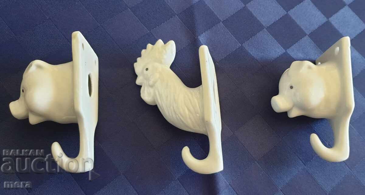 Δημοπρασία Πορσελάνινες αντίκες κρεμάστρες