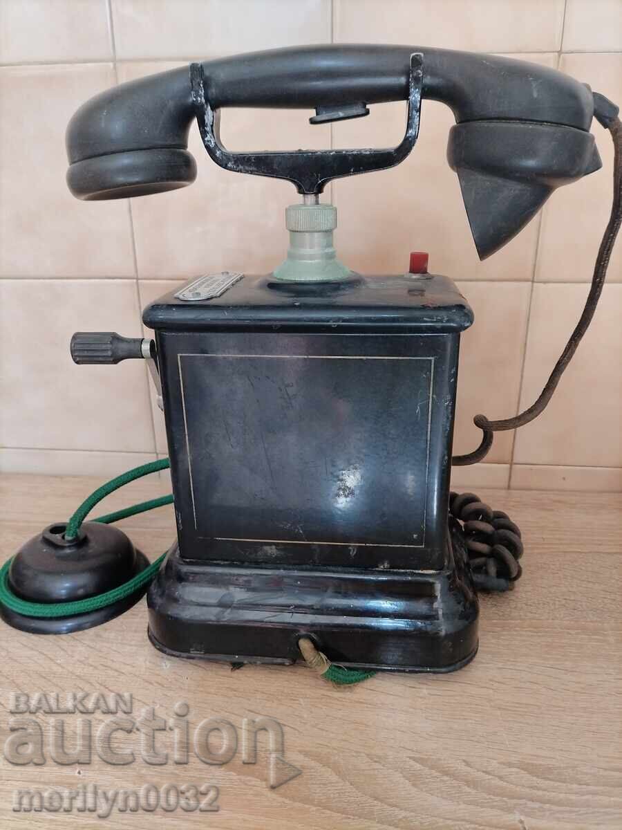Old phone, local battery, apparatus from the beginning of the 20th century