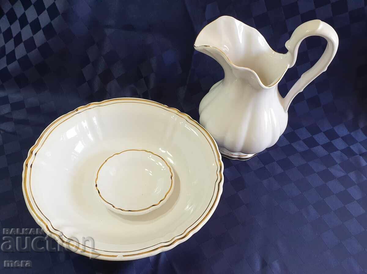 Παλιό σετ πορσελάνης μπάνιου - κανάτα, λεκανάκι, σαπουνοθήκη - 6 Παλιό σετ πορσελάνης μπάνιου - κανάτα, λεκανάκι, σαπουνοθήκη - 6