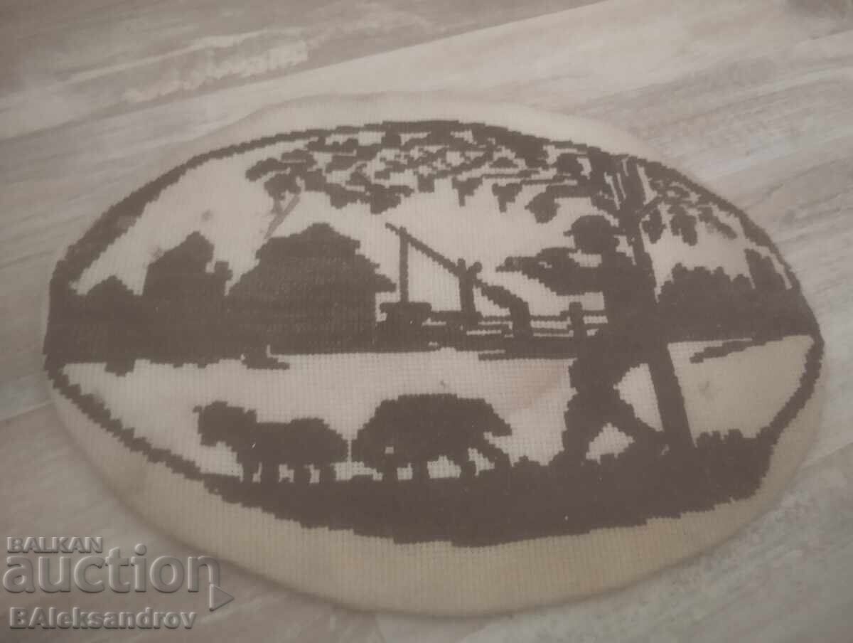 Tapiserie cu preț 2.50 BGN | € 1.28 Tapiserie cu preț 2.50 BGN | € 1.28