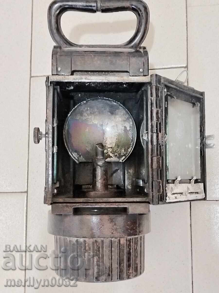 Livrarea Lanterna militară bakelit Wehrmacht WW2