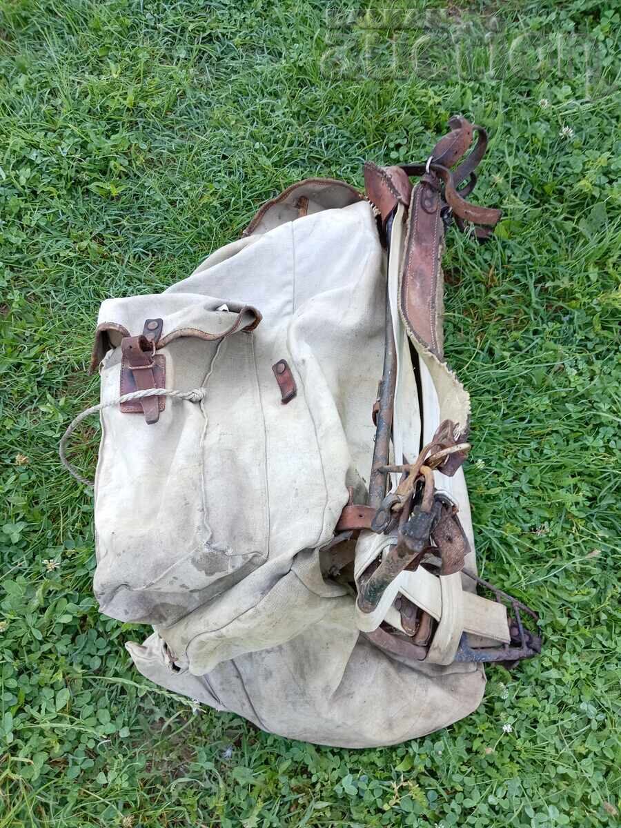 Delivery of Backpack with steel frame, Wehrmacht WW2 WWII